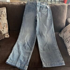 Wide leg jeans